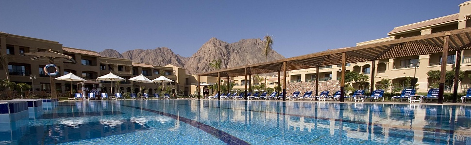 {short description of image}